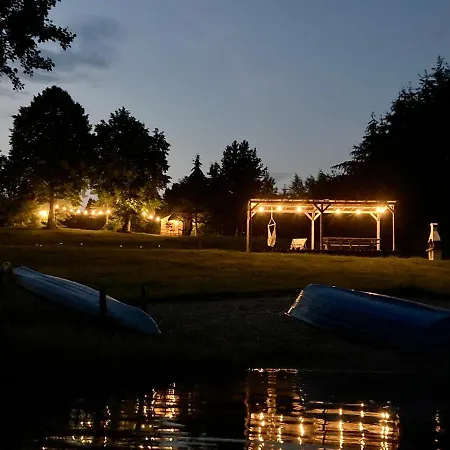 Dom Przy Jeziorze 3*